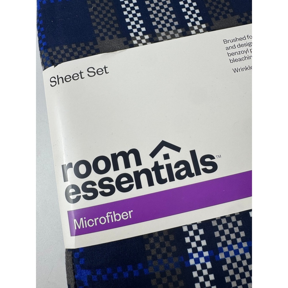 Room Essentials Twin XL Sheet Set Navy Blue Gray Plaid Microfiber 3 Piece NEW - Picture 2 of 10